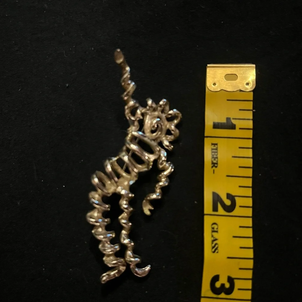Vintage Gold Tone Corkscrew Dancer Lady Spiral Brooch
